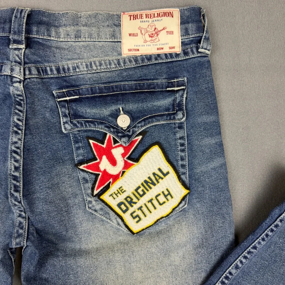 True Religion Ricky Relaxed Straight Jeans Medium Wash Blue Denim Mens 40x33 NEW
